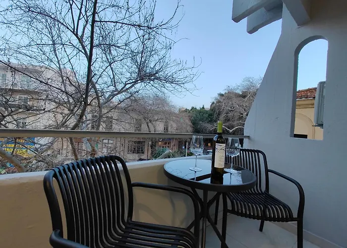 Διαμέρισμα Rhodes Haven *